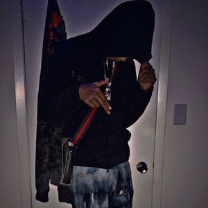 Meet your Posher, Derek